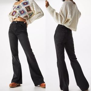 Urban Outfitters BDG Super High-Rise Flare Jeans Size 28